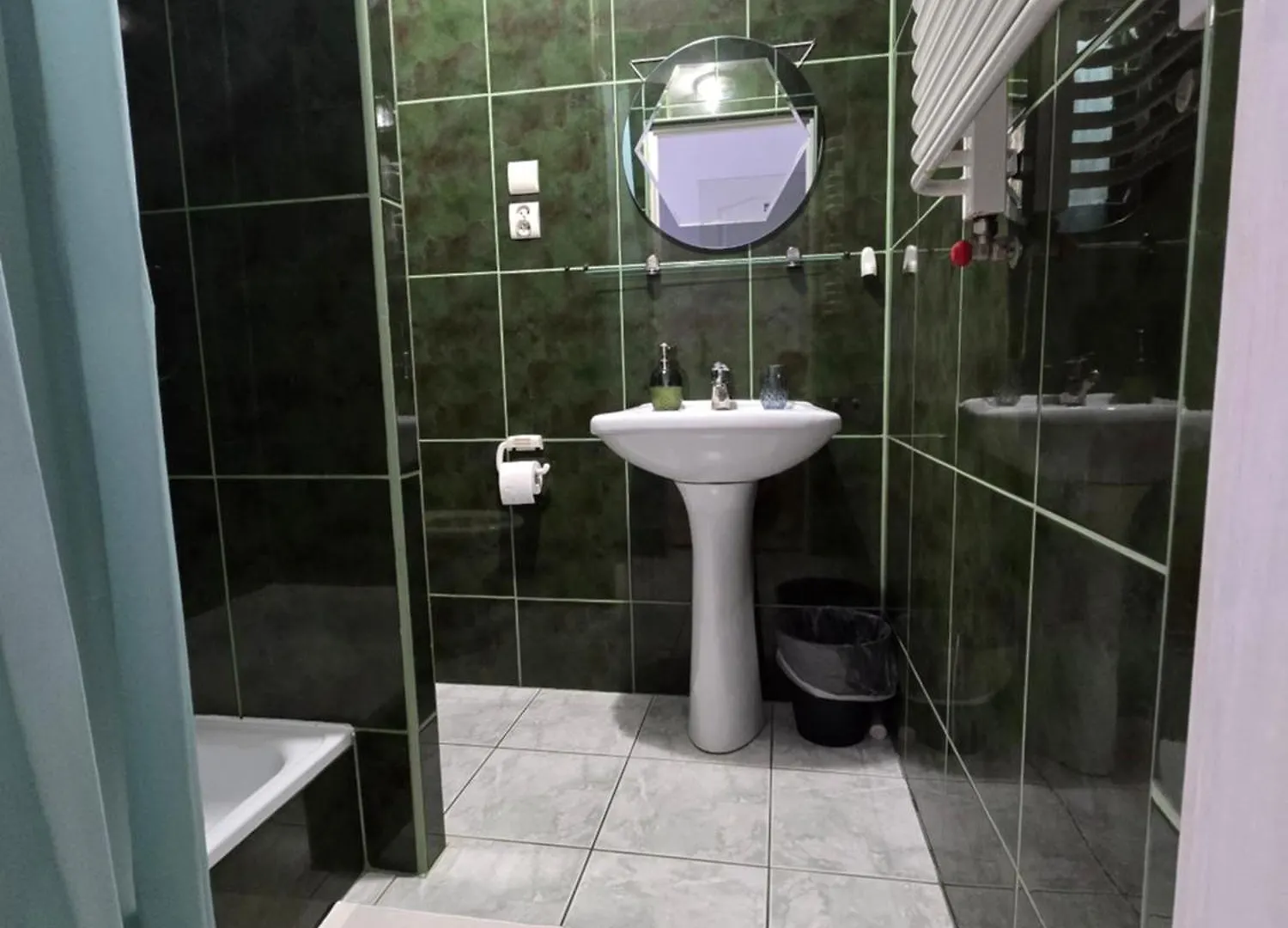Poludnie Wroclawia Hotel 0*, Wroclaw